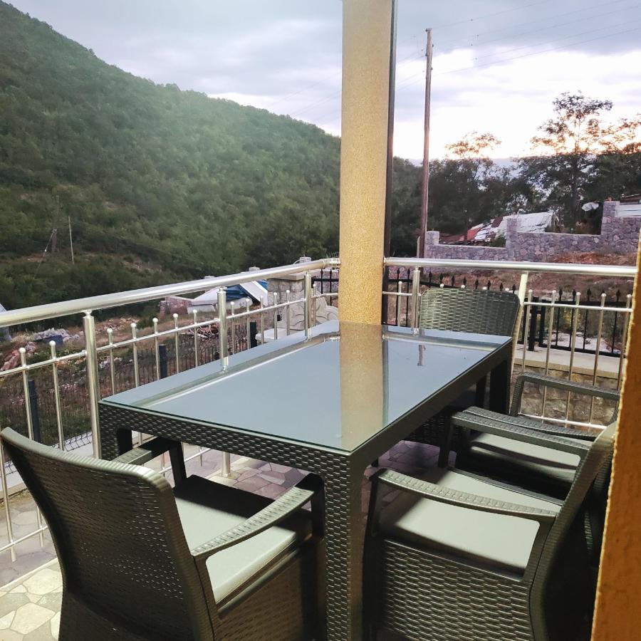 Villa Koki โอครีด ภายนอก รูปภาพ